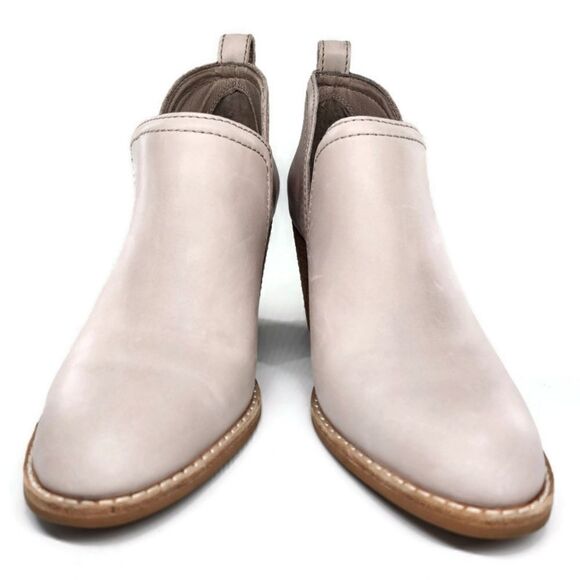 Jeffrey Campbell Rosalee Ivory Leather Stacked Block Heel Pull-On Ankle Boots - Picture 2 of 11